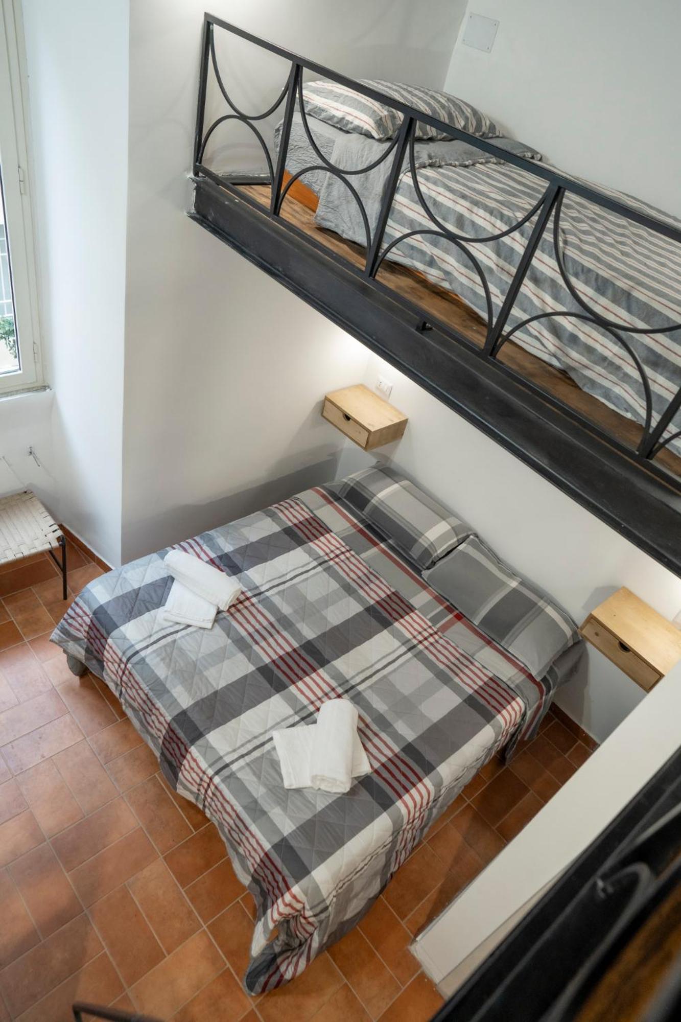 Home Domus Capocci - Rione Monti Roma Eksteriør bilde