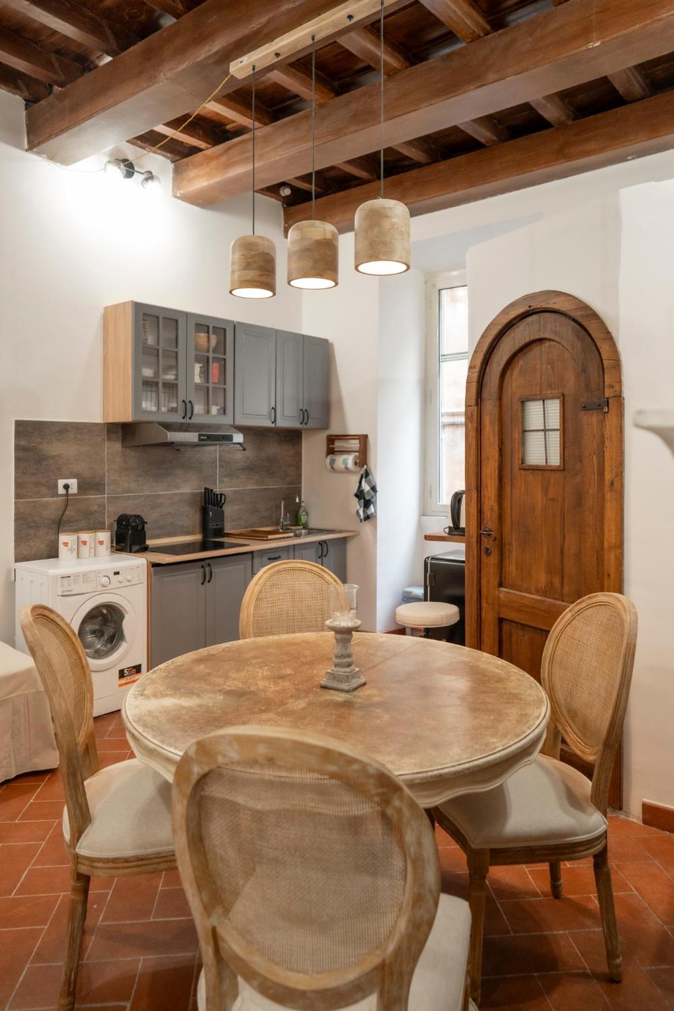 Home Domus Capocci - Rione Monti Roma Eksteriør bilde