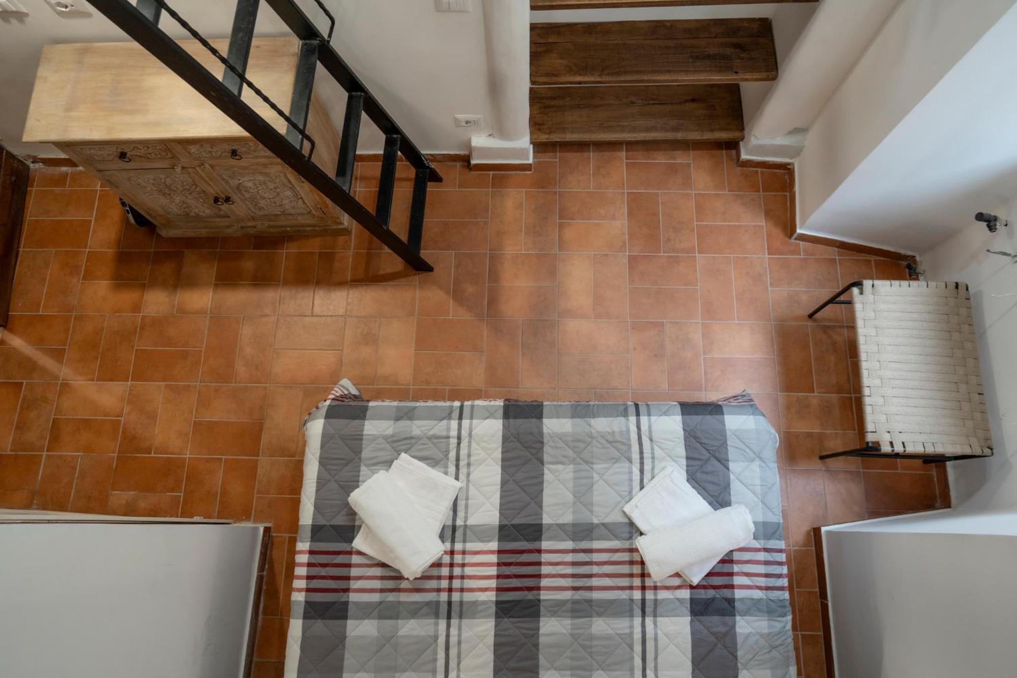 Home Domus Capocci - Rione Monti Roma Eksteriør bilde